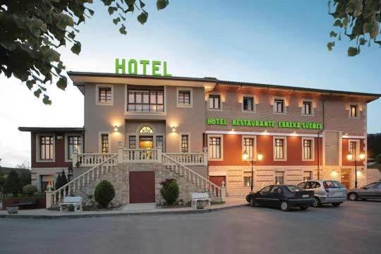 Hotel Güeñes Екстериор снимка